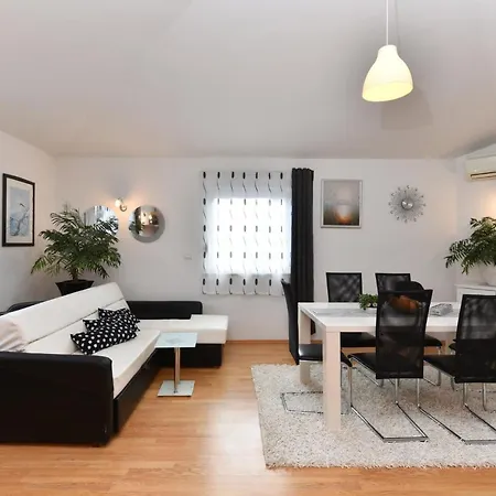House Kacana 2163 Ferienhaus