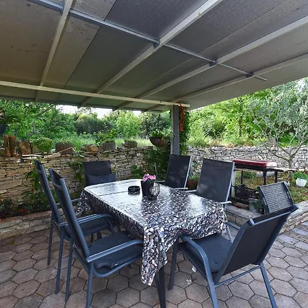 House Kacana 2163 فودنيان