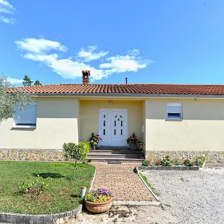House Kacana 2163 Holiday home *