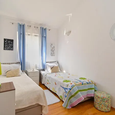 Holiday home House Kacana 2163 *