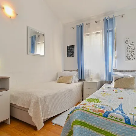 Holiday home House Kacana 2163 *